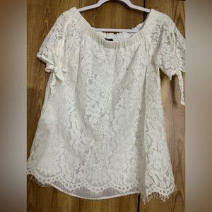 Large white laces off-the shoulder top